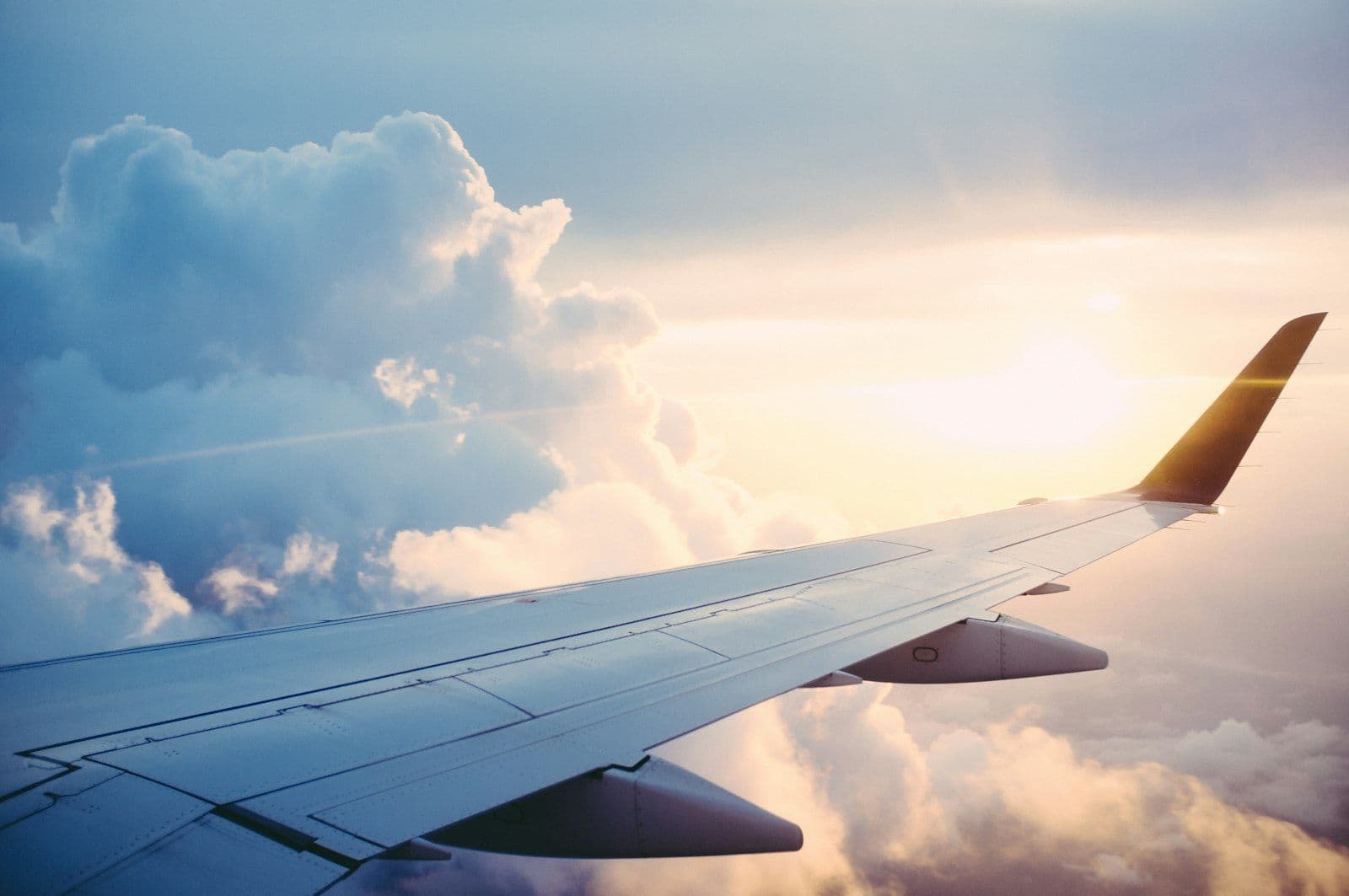 Beat Jet Lag on Long-Haul Trips: A Simple Protocol